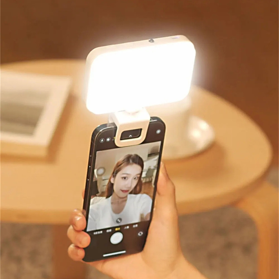 Luce LED tascabile per selfie  - Photography Lighting Brand recensione e prezzo
